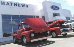 1954Ford-F-100-Custom-1956Ford-F-100